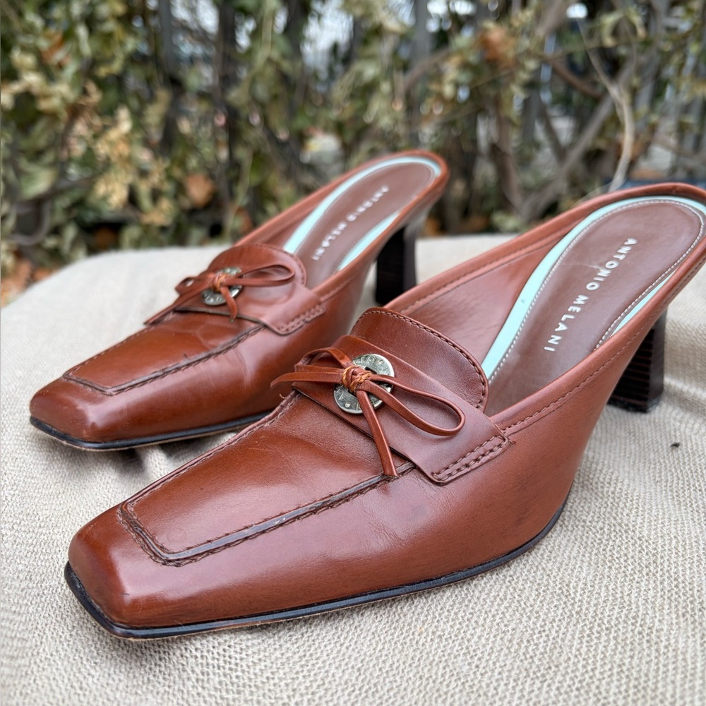 90s style leather high heel slip ons in a cherry brown